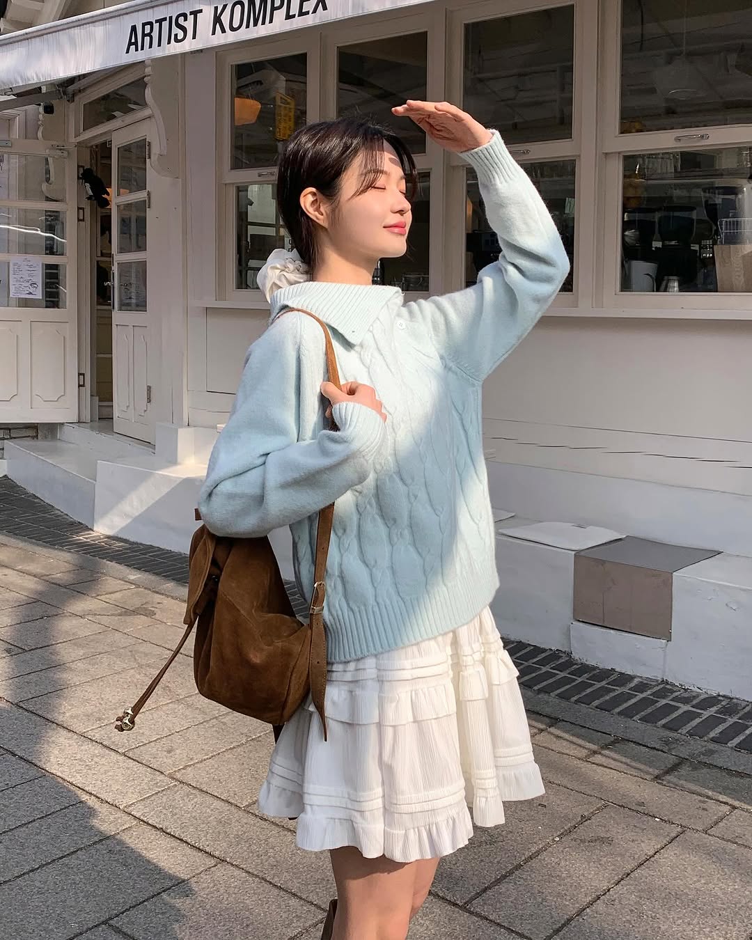 Phụ nữ ngoài 30 tuổi sẽ trẻ trung hơn khi phối màu trắng với 5 màu sau-4