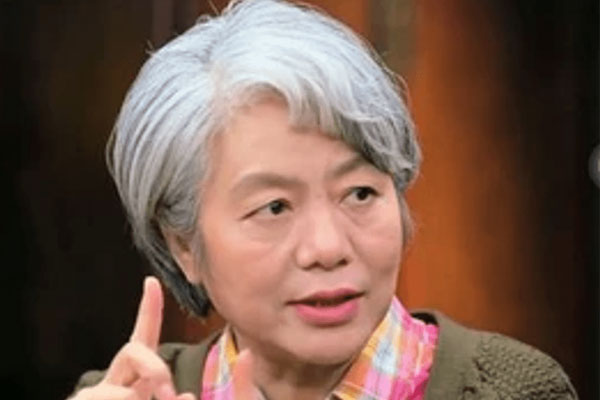 Bức ảnh hai đứa trẻ giữa khu chợ khiến nhiều bậc cha mẹ giật mình xem lại cách nuôi dạy con-6