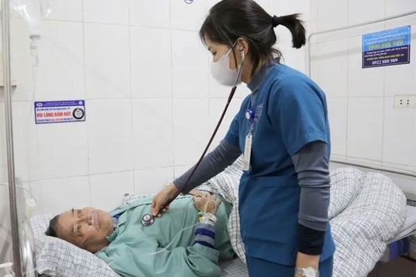 Quảng Ninh: Một học sinh lớp 7 tử vong nghi do cúm A-2