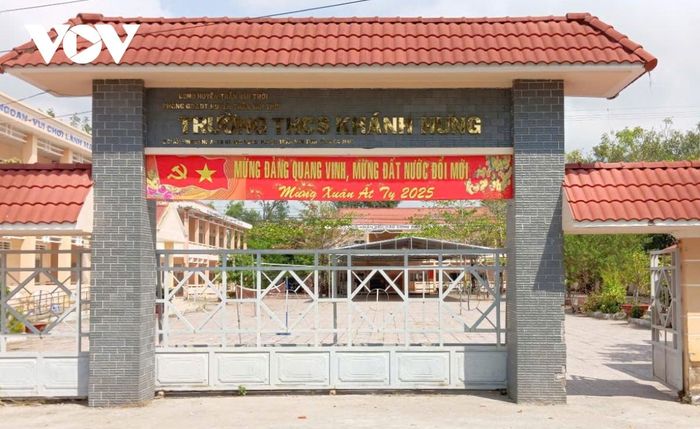 Cà Mau: Giáo viên phản ánh bị buộc thôi việc sai quy định-2