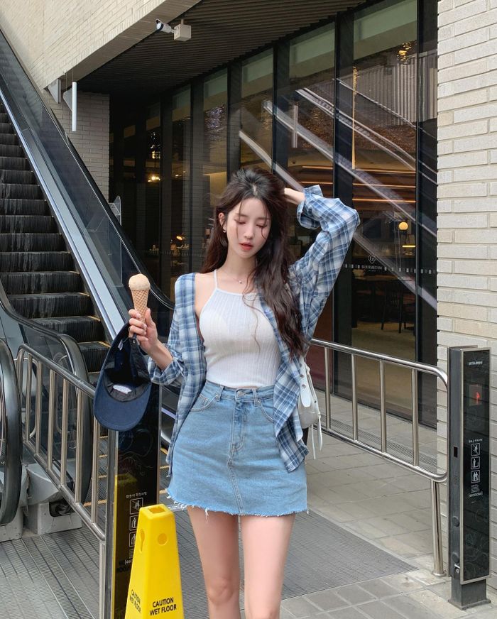 4 kiểu chân váy giúp vẻ ngoài trẻ trung hơn tuổi-2