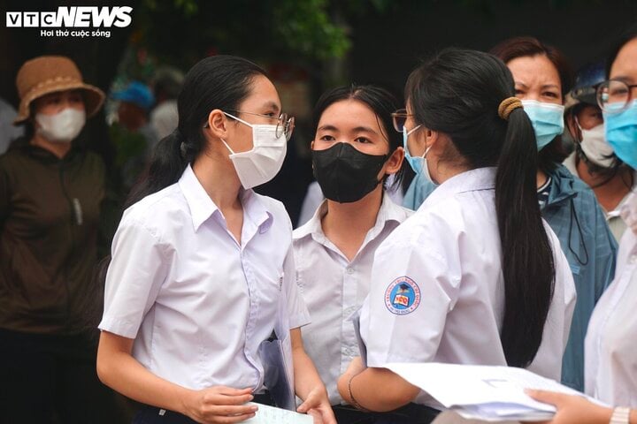 TP.HCM yêu cầu ra đề thi phù hợp, không gây áp lực học thêm cho học sinh-1