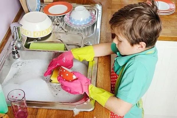 Bố là Thẩm phán cấp cao gửi con lời chúc gây chấn động: Từ giờ về sau, ta hy vọng con sẽ bị đối xử bất công-4