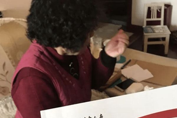 Câu chuyện buồn của cô gái 24 tuổi khiến hàng triệu người tiếc thương-3