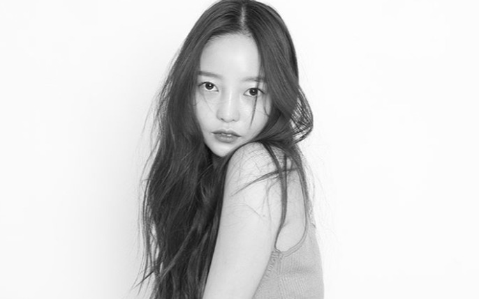 Từ Sulli, Goo Hara đến Kim Sae Ron - hàng loạt nghệ sĩ ra đi ở tuổi đôi mươi: Tấn bi kịch của showbiz Hàn mang tên dư luận-5