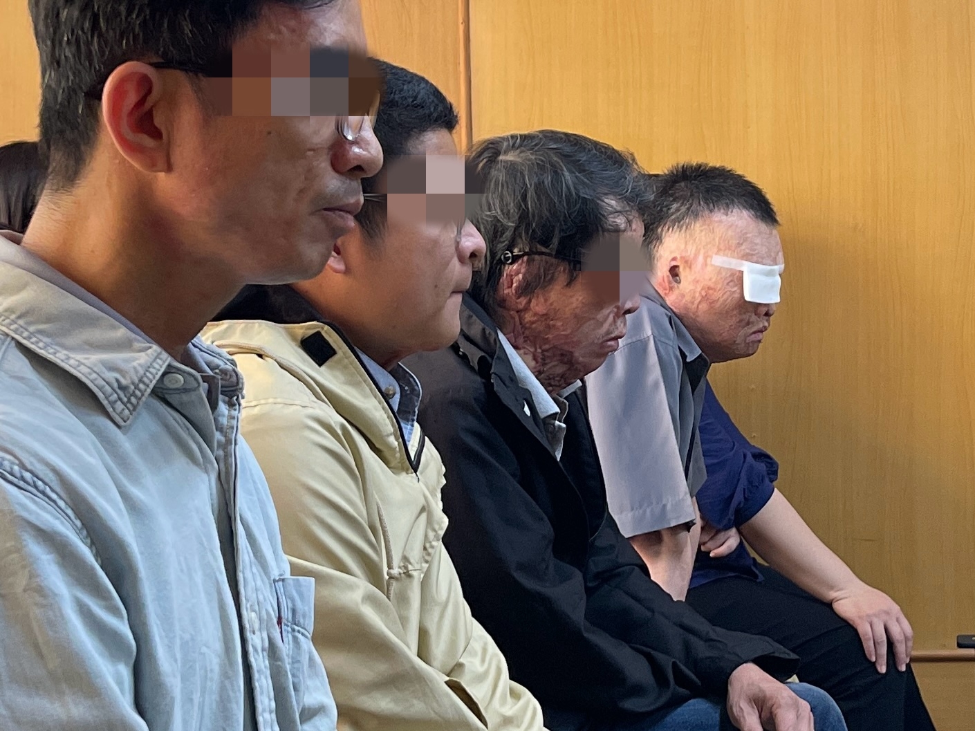 Ly kỳ phiên toà tìm” kẻ tạt axit 4 người ở TP HCM-2