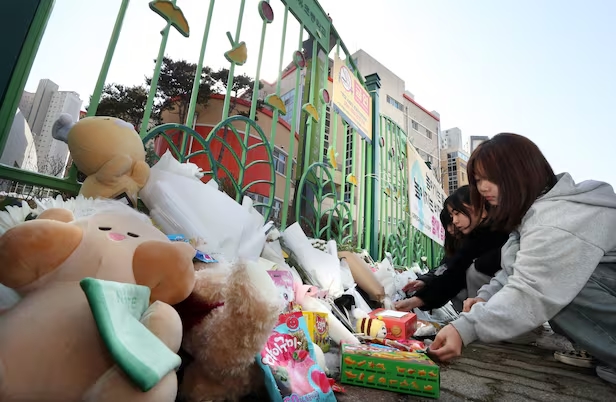 Rùng mình những thứ tìm thấy trong máy tính cô giáo đâm chết học sinh 8 tuổi tại Hàn Quốc, cảnh sát đổi hướng điều tra-1