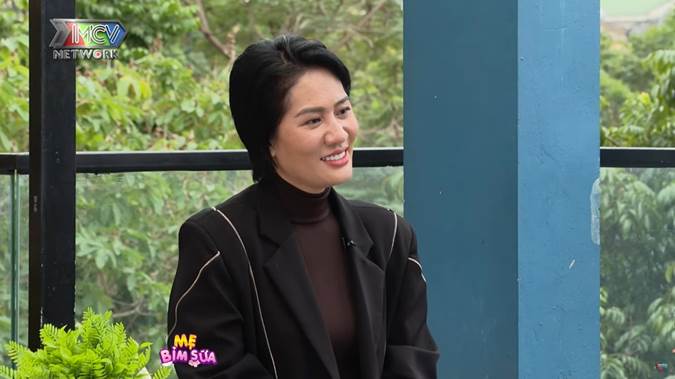 Nữ diễn viên Việt nổi tiếng: Đến giờ, con tôi 14 tuổi vẫn phải ăn uống bằng… bơm xi lanh”-2