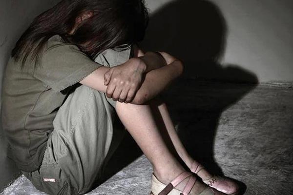 An Giang: Đình chỉ công tác thầy giáo dạy nhạc có hành vi dâm ô học sinh-2