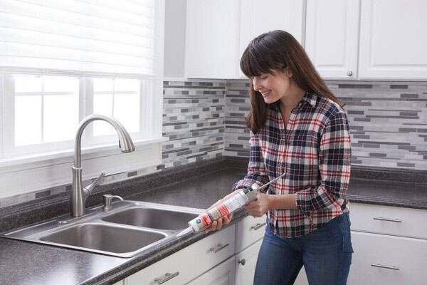 Vì sao thớt nghiến phải ngâm nước muối?-2