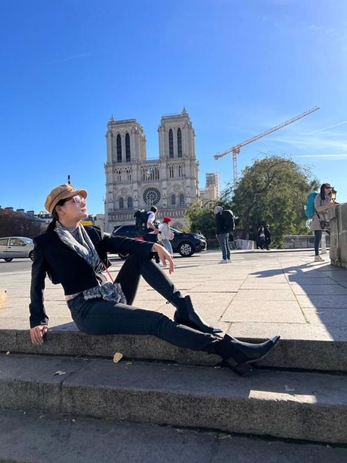 Vũ Thu Phương rạng rỡ ở trời Tây sau 3 tháng ly hôn chồng doanh nhân-7