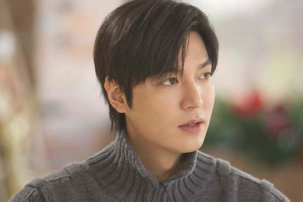 Không thể tin điều vừa xảy đến với Lee Min Ho-1