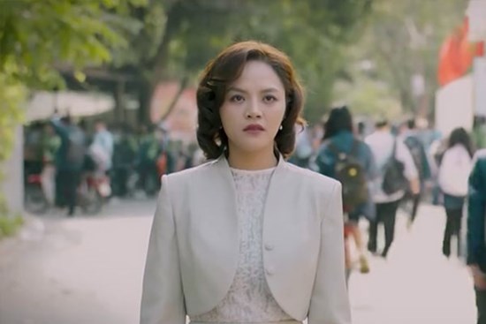 'Cha tôi người ở lại' tập 5: Mẹ Nguyên trở về sau 10 năm, đến tận trường tìm con