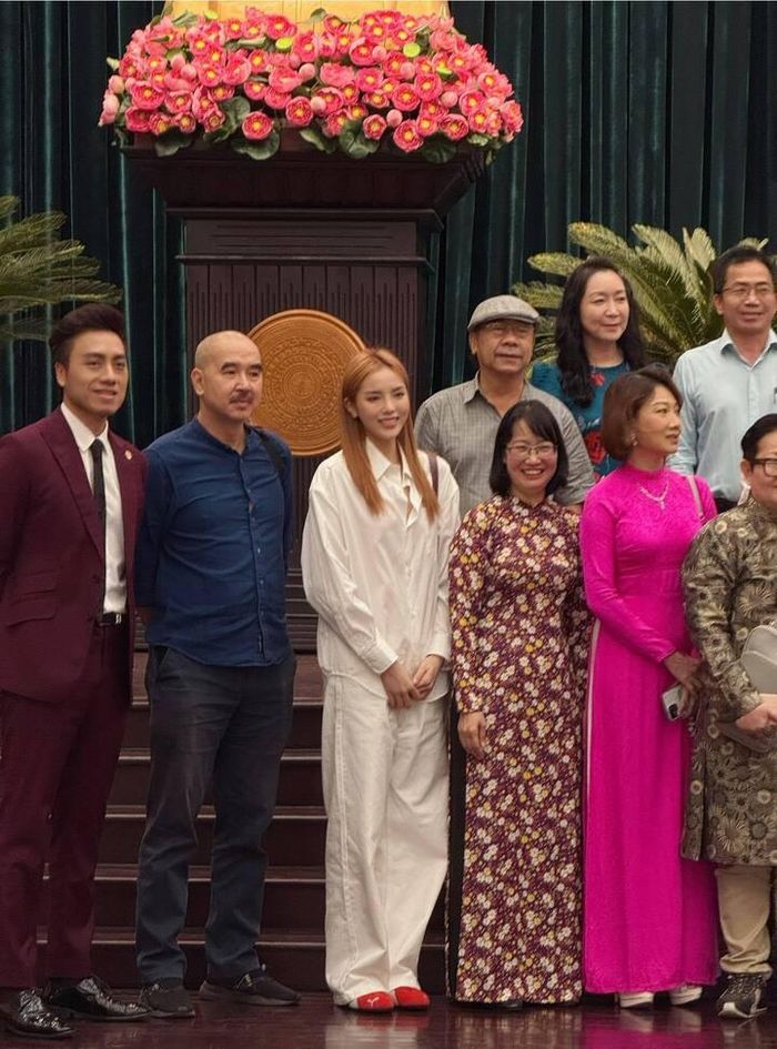 Bị chê ăn mặc xuề xòa, kém lịch sự, Kỳ Duyên nói: Mỗi người một phong cách-1