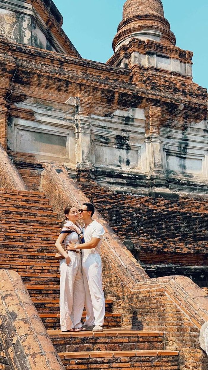 Đại gia đình nhà Hồ Ngọc Hà - Kim Lý du ngoạn ở Campuchia-4