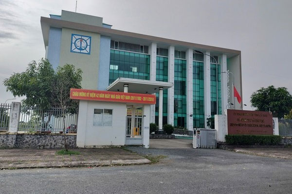 Kiểm tra clip tự xưng giáo viên tố” trường lạm thu-1