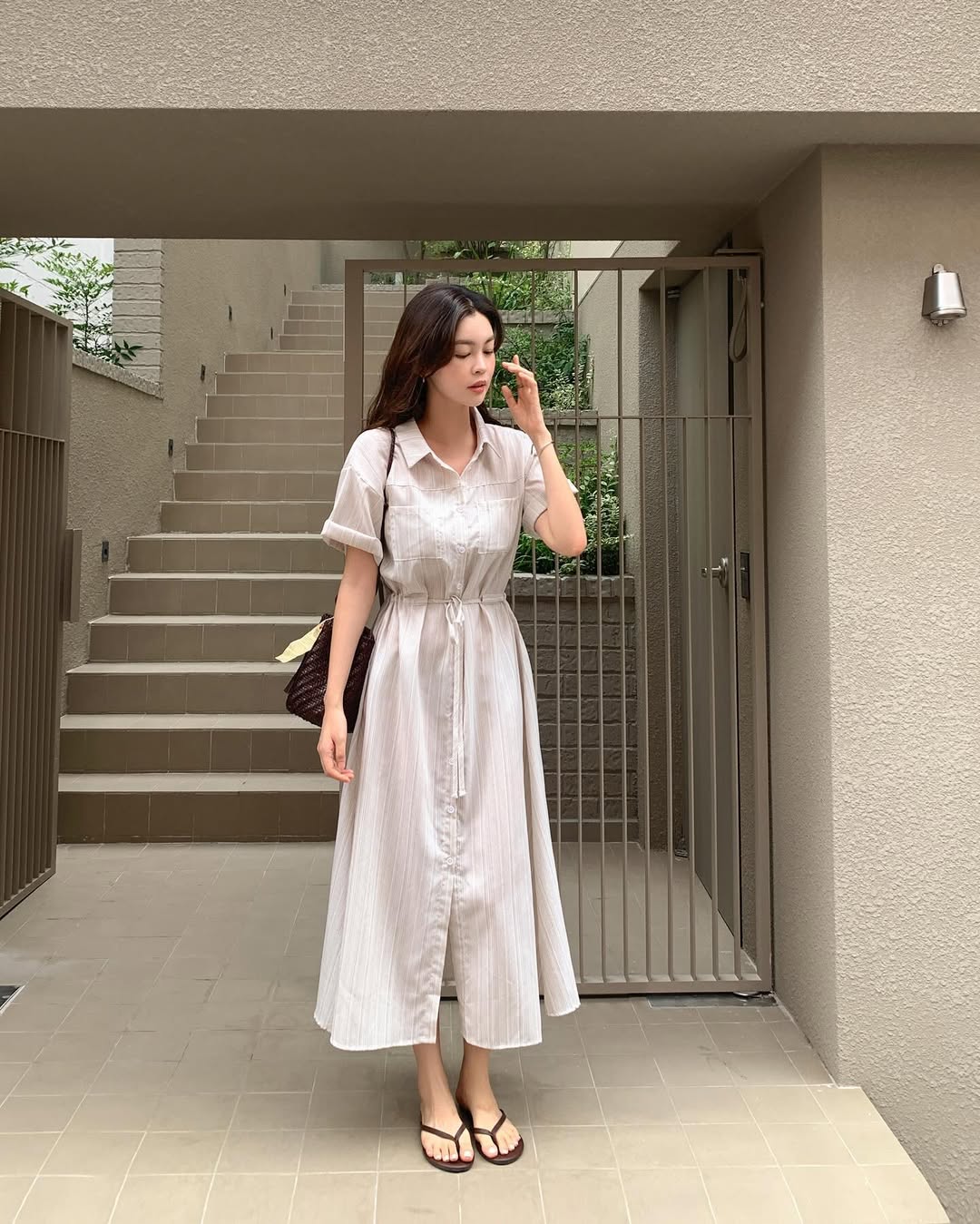 6 chiêu diện đồ công sở xinh tươi của phụ nữ Hàn-9